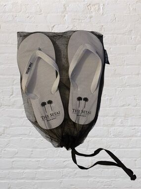💕 🆕 The Setai Miami Beach white flip flops